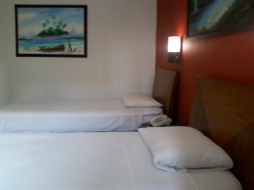 Charthon Inn Barranquilla  Cameră foto