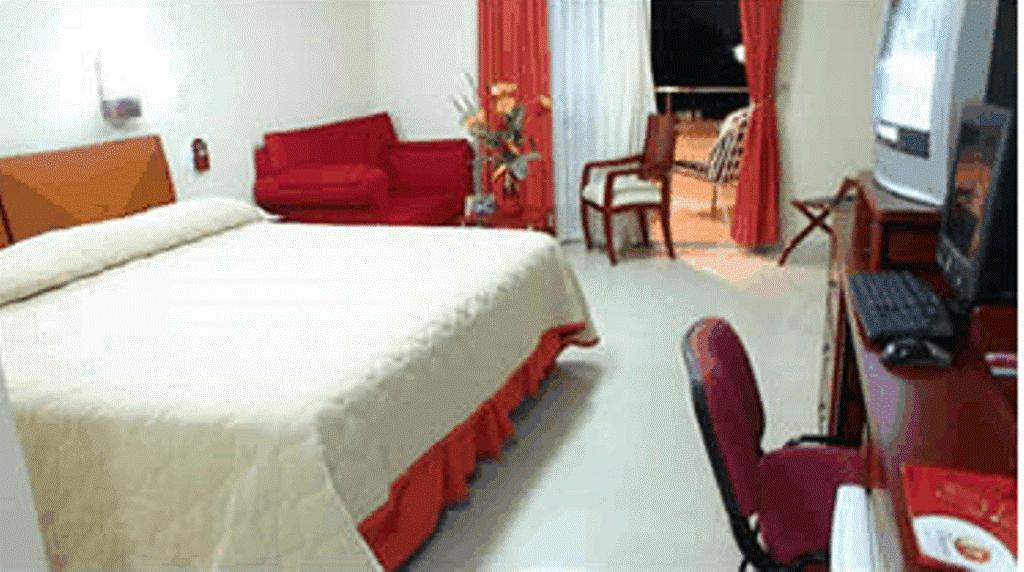 Charthon Inn Barranquilla  Cameră foto